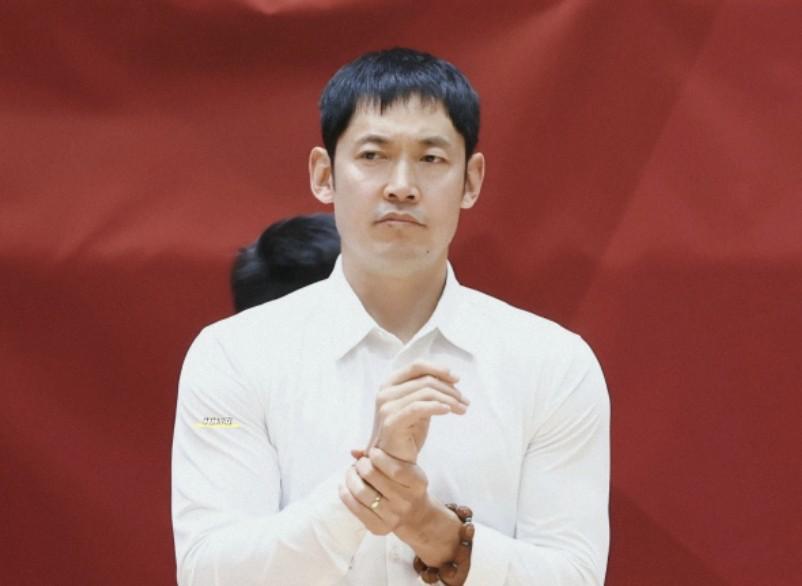 世界杯手机直播app下载-险遭翻盘，张庆鹏：沈梓捷受伤影响了防守策略，今天的胜利很幸运