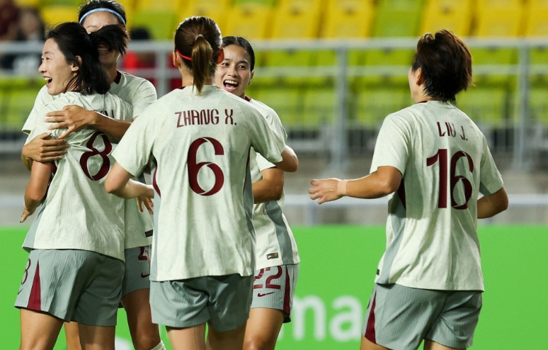 世界杯高清比赛观看平台-6-0踢成2-0！真不像传统的中国女足，战鱼腩差点翻车，王霜世界波
