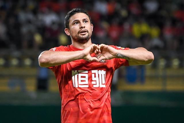 世界杯客户端更新说明-艾克森三轮比赛独造5球 球迷惊呼：梦回8年前？