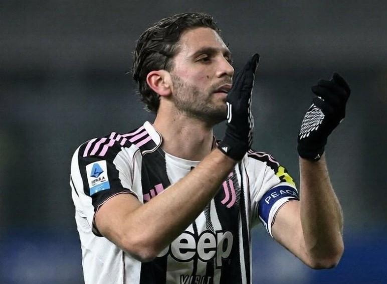 世界杯官方客户端下载官网入口-解围失误导致丢球，尤文队长洛卡特利赛后在社交媒体上道歉